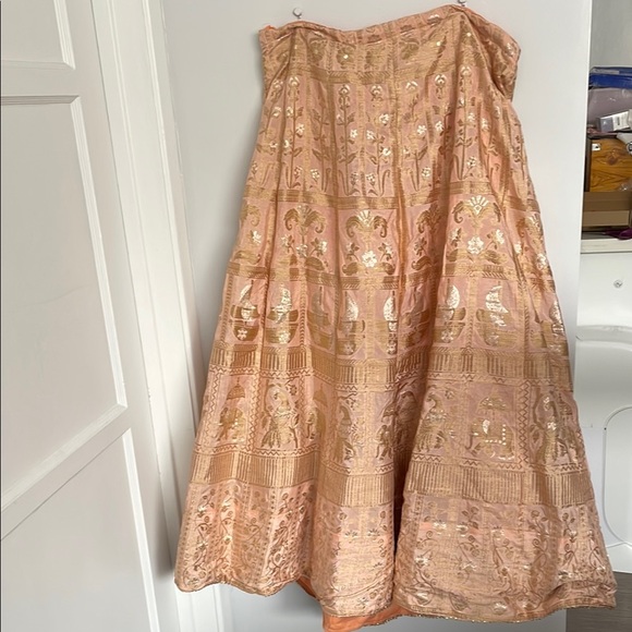 Indian/ Pakistani Magenta and peach women’s size s lehenga, traditional dress - Picture 7 of 16